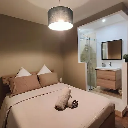 Δωμάτια σε οικογενειακή κατοικία Chez Julien & Mathieu *